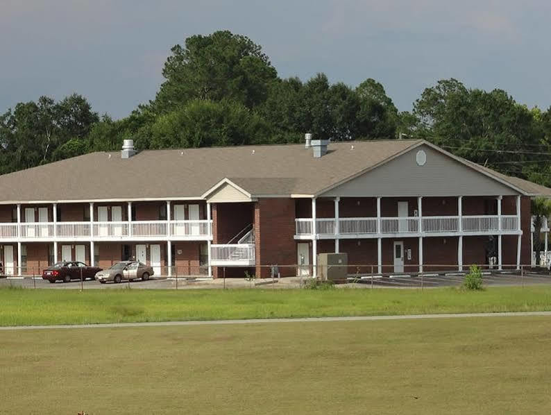 Best Inn Formerly Known As M Star Hotel Chickasaw Exterior photo