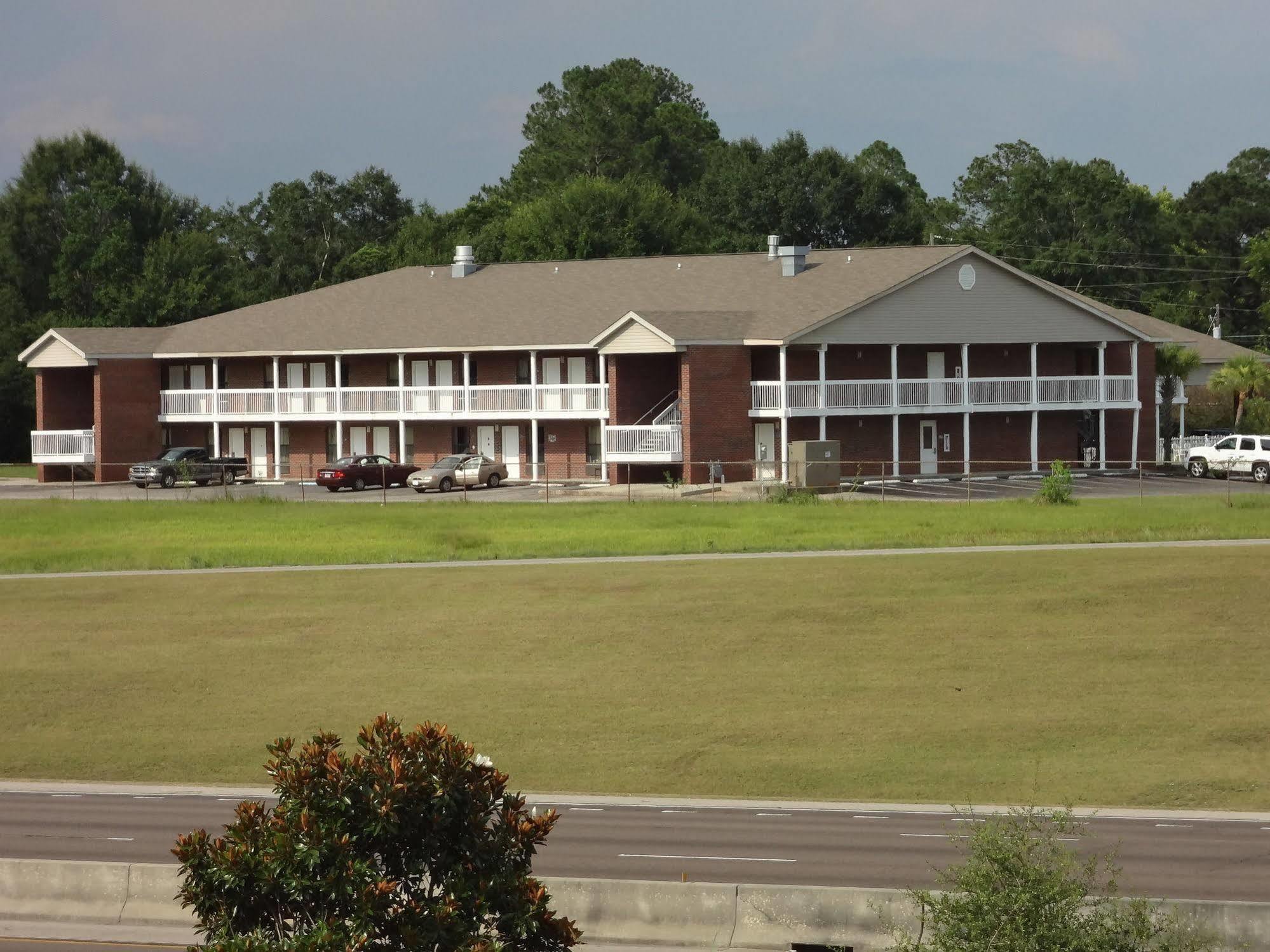 Best Inn Formerly Known As M Star Hotel Chickasaw Exterior photo