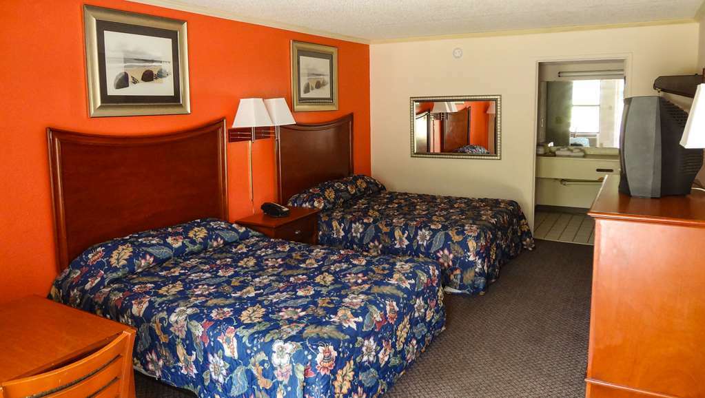 Best Inn Formerly Known As M Star Hotel Chickasaw Room photo