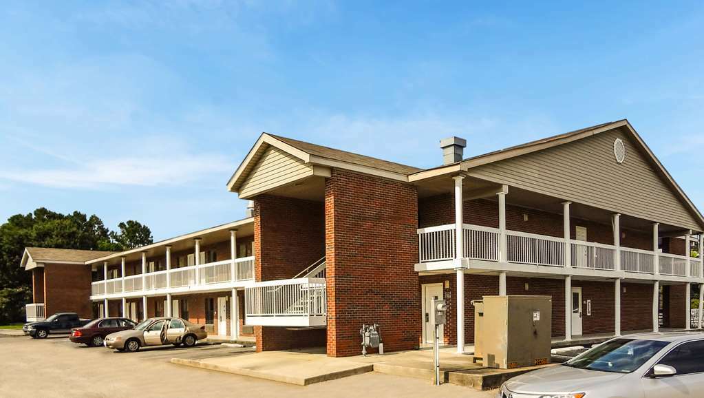 Best Inn Formerly Known As M Star Hotel Chickasaw Exterior photo